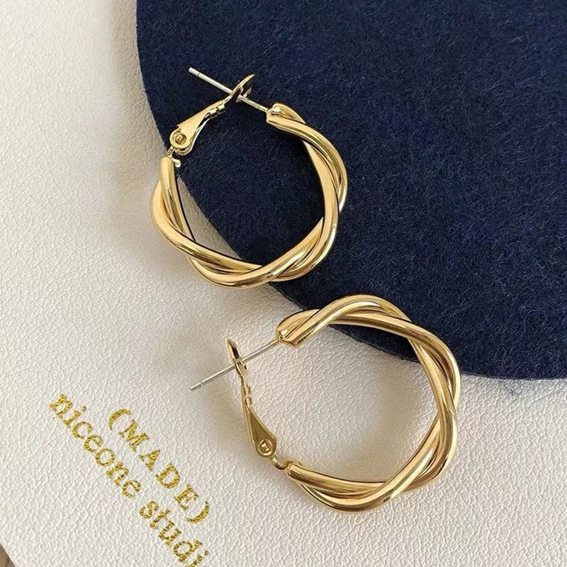 Circle Twine Twists Earrings